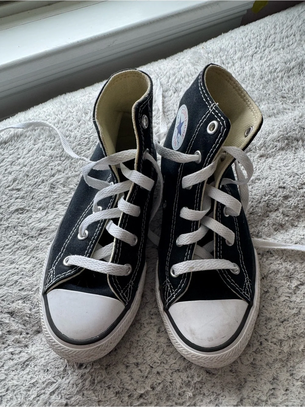 Converse Kids Black High-Top Sneakers with White Accents size 1.5